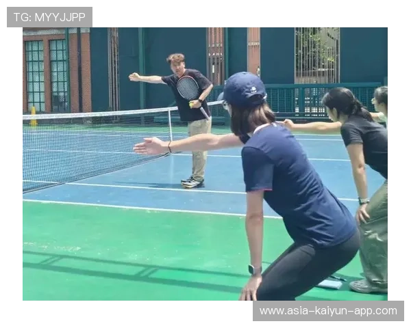 裁判动作回放教学视频被纳入裁判培训课程教材，裁判训练